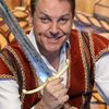 Brian Conley as Robinson Crusoe